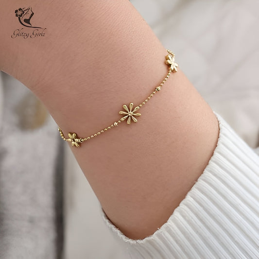 Minimal Flower Bracelet